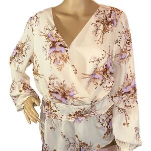 June & Hudson Womens Floral Surplice Blouse Size M Cottage Romantic Soft Girl